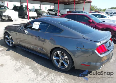 2015 Ford Mustang V6 из США, поврежденный, VIN 1FA6P8AM6F5430901
